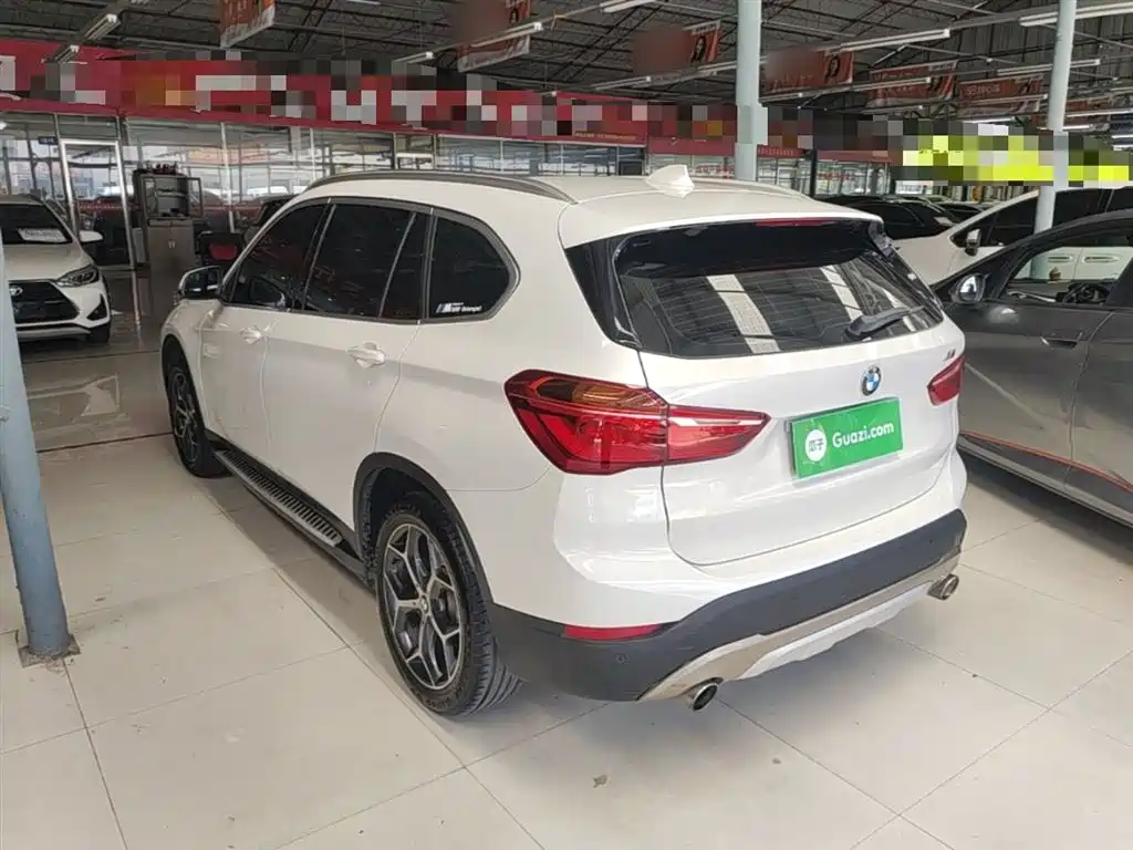 BMW X1 2017 — фото 5