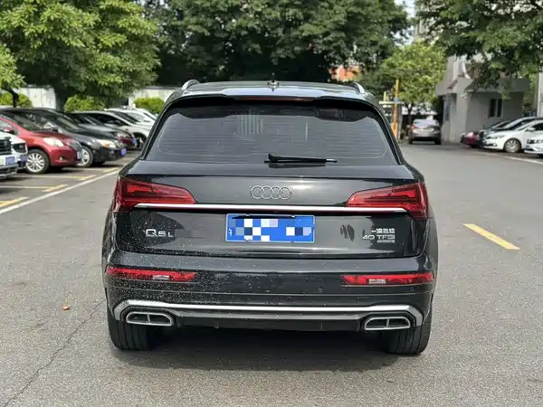 Audi Q5L 2022