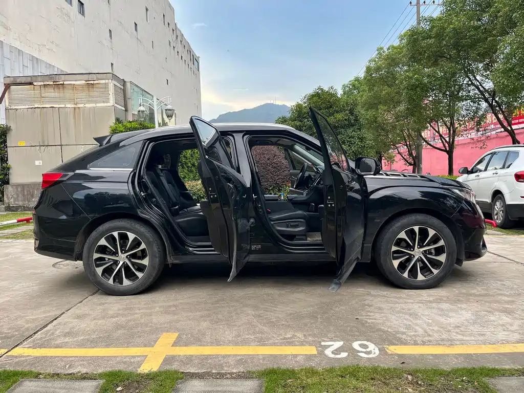 Honda Avancier 2017 — фото 13