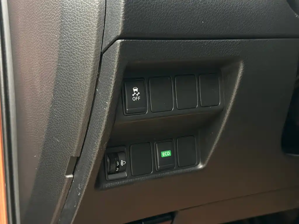 Nissan X-Trail 2015 — фото 19