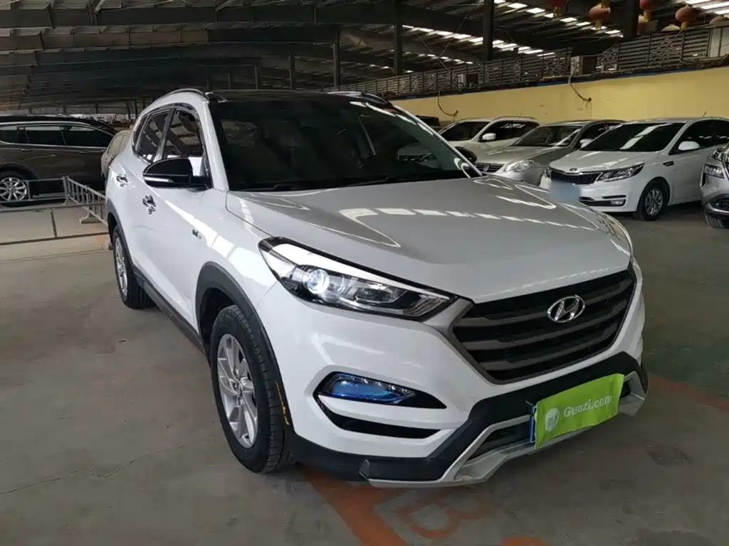 Hyundai Tucson 2017 — фото 4