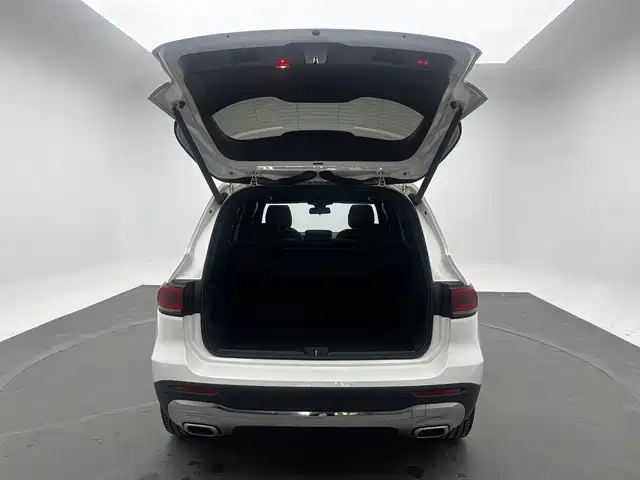 Mercedes-Benz GLB 2022 — фото 16