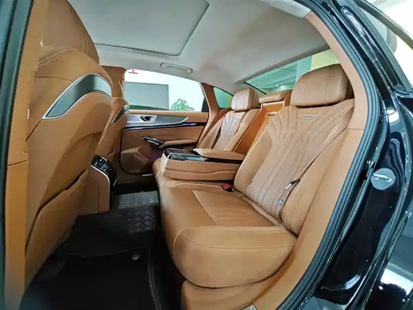 Hongqi H9 2024