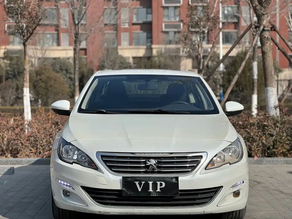 Peugeot 408 2016 — фото 2