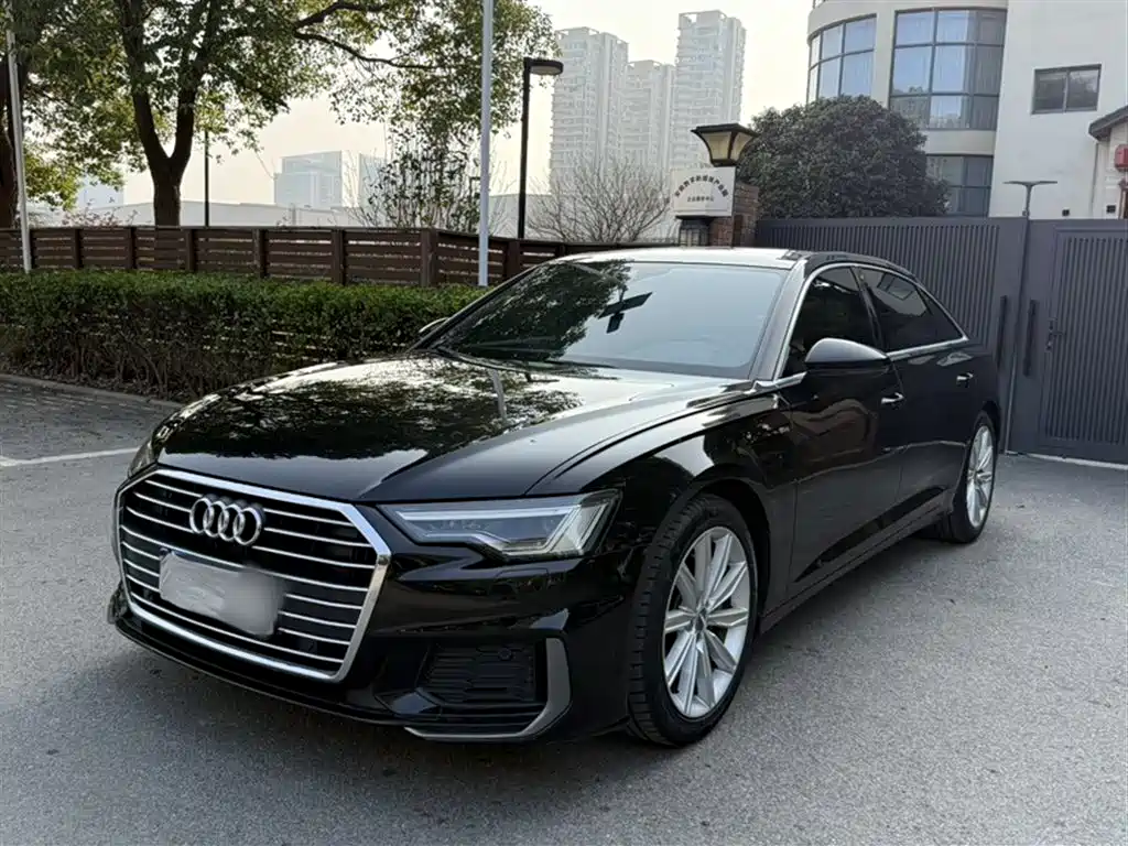 Audi A6L 2020 — фото 1