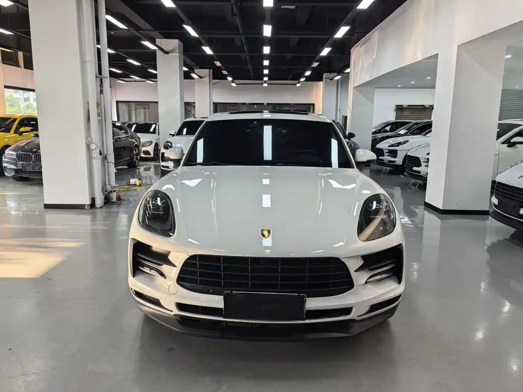 Porsche Macan 2018 — фото 2