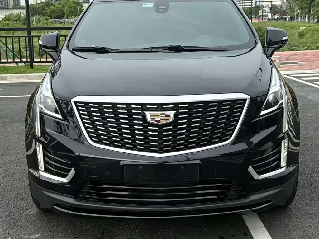 Cadillac XT5 2019 — фото 1