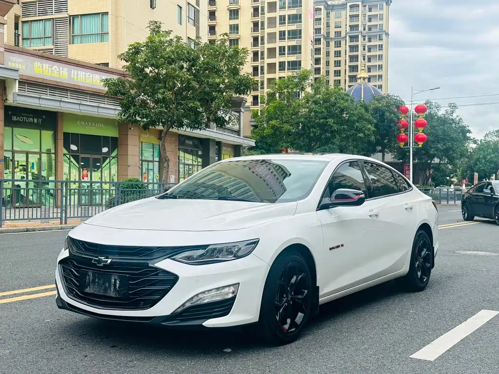 Chevrolet Malibu XL 2018 — фото 1