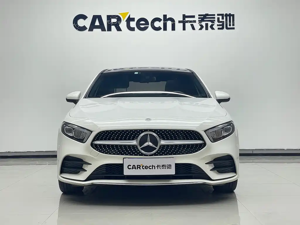 Mercedes-Benz A-Class 2023 — фото 2