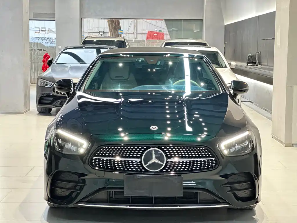 Mercedes-Benz E-Class 2022 — фото 1