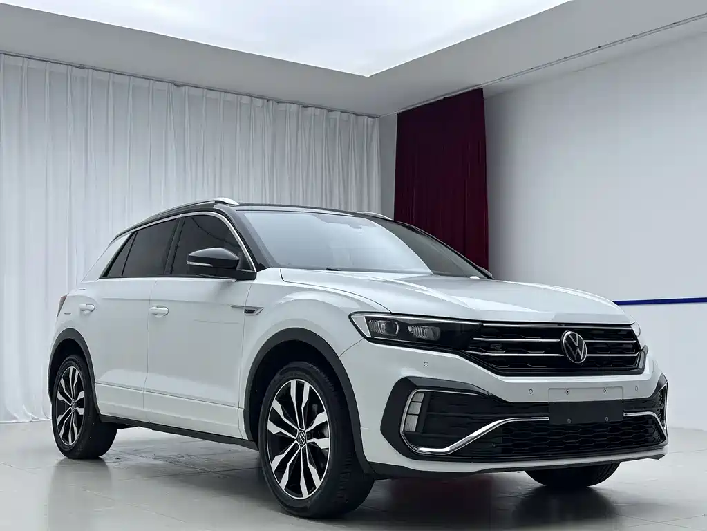 Volkswagen T-Roc 2023 — фото 3