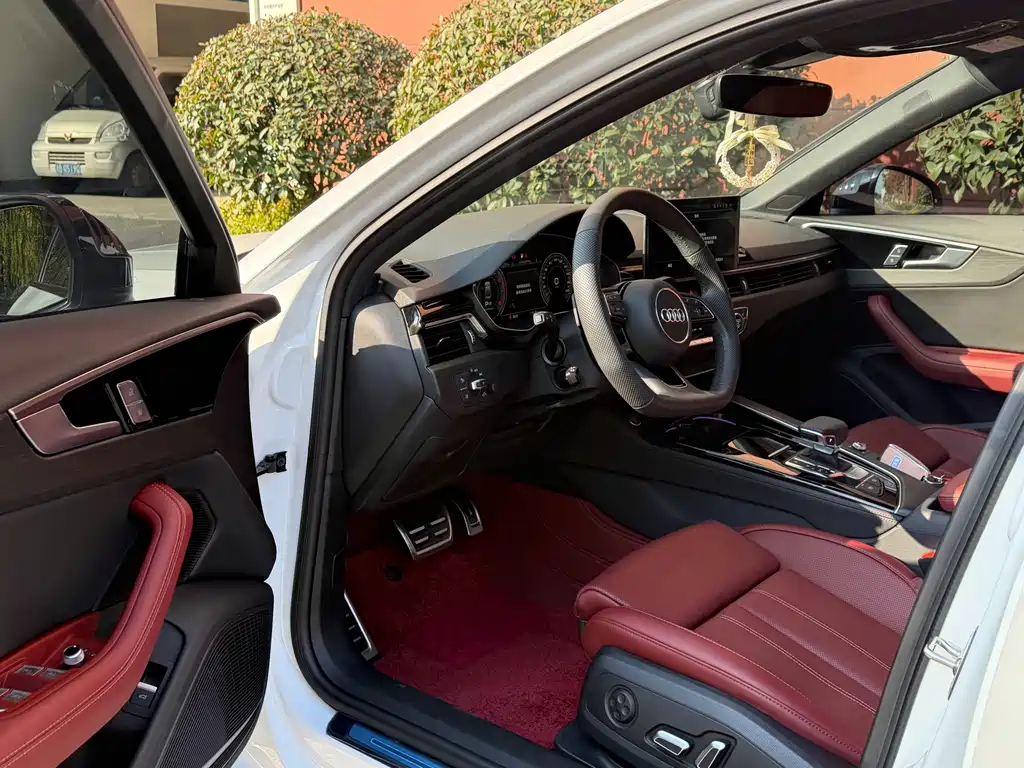 Audi A4L 2024