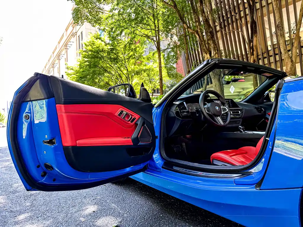 BMW Z4 2020 — фото 12