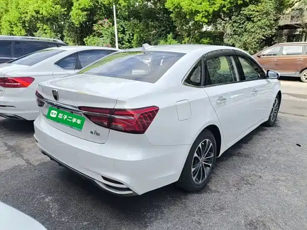 Roewe i6 New Energy 2020