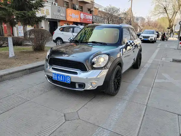 MINI Countryman 2011