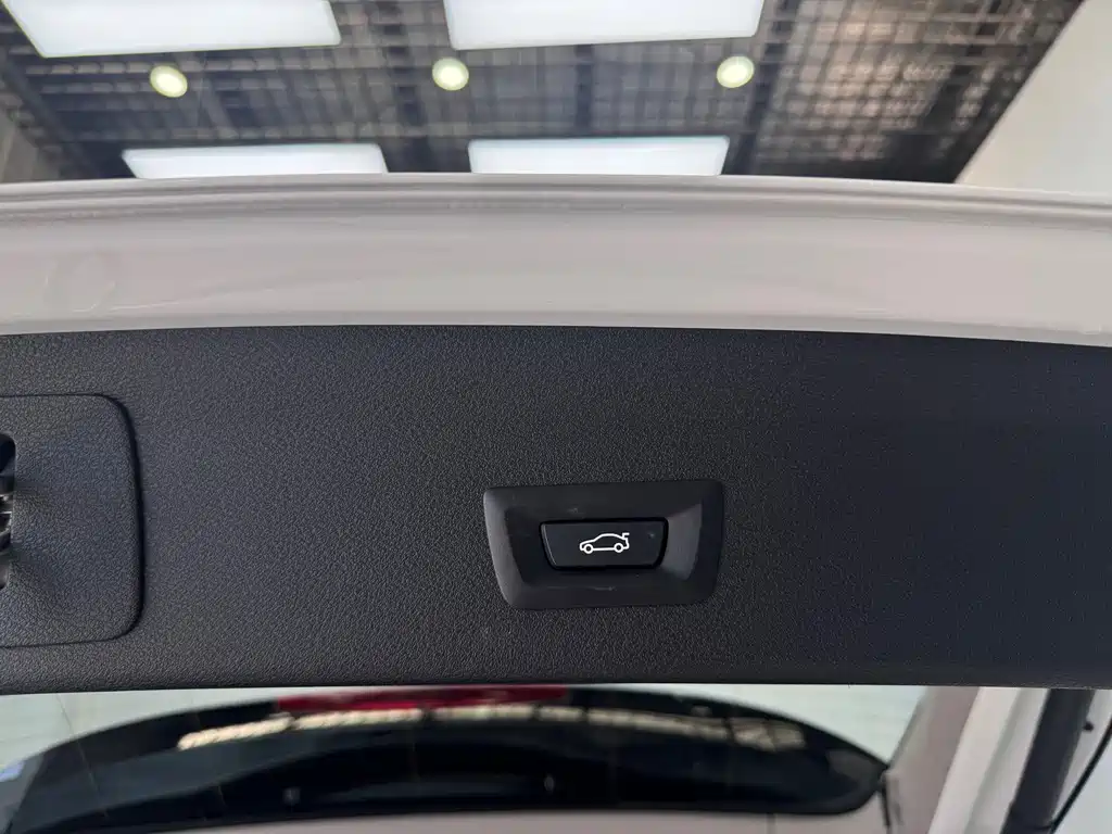 BMW X1 2022 — фото 18
