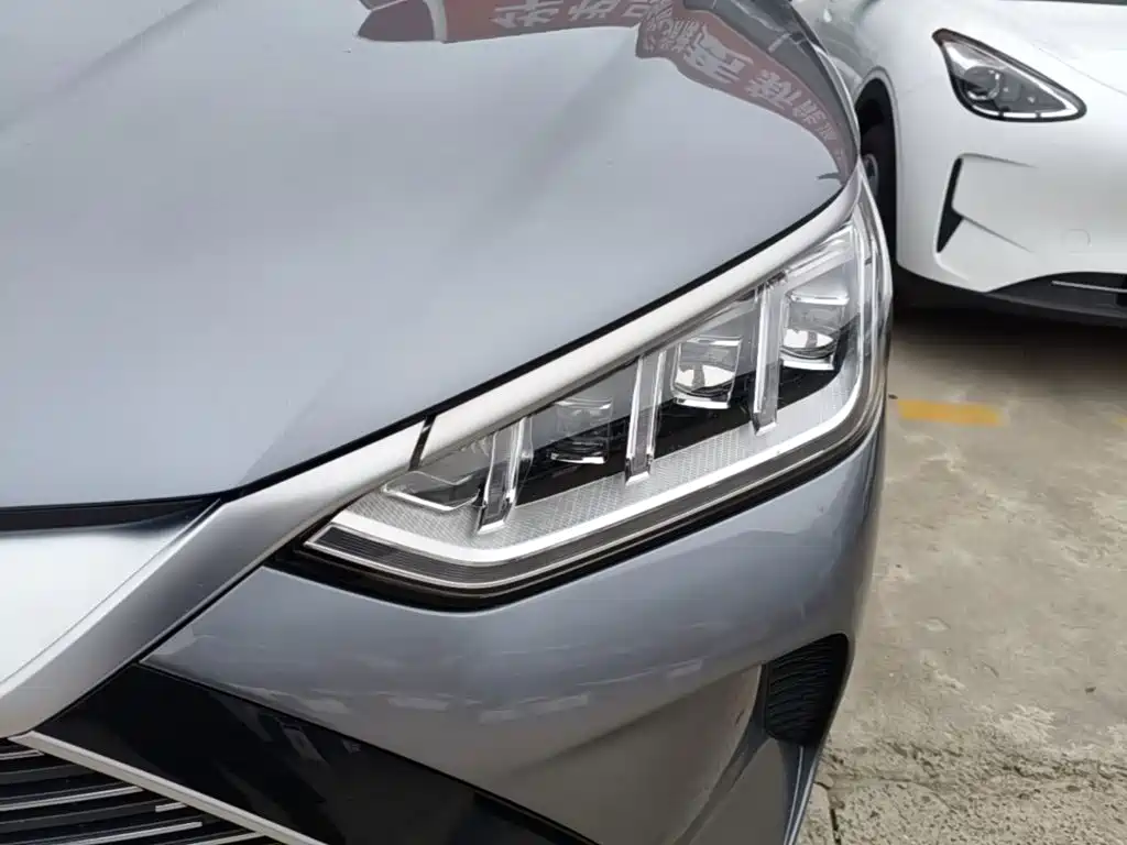 BYD Song PLUS New Energy 2023 — фото 24