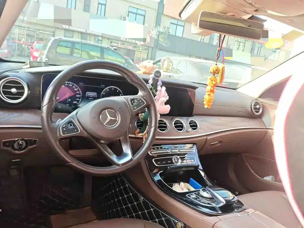 Mercedes-Benz E-Class 2017