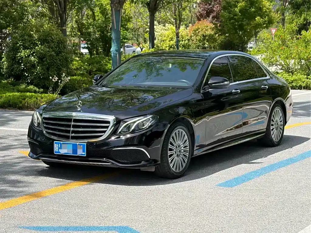 Mercedes-Benz E-Class 2018 — фото 1