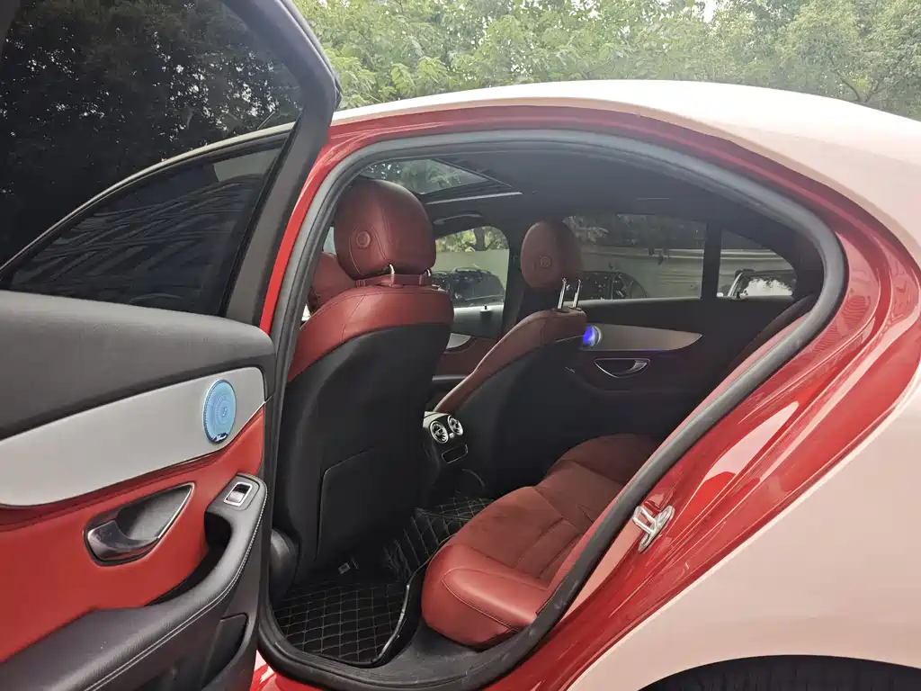 Mercedes-Benz C-Class 2018