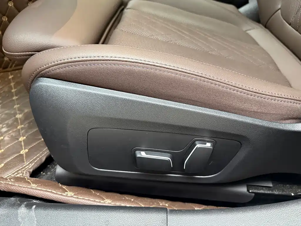 BMW 3 Series 2023 — фото 15
