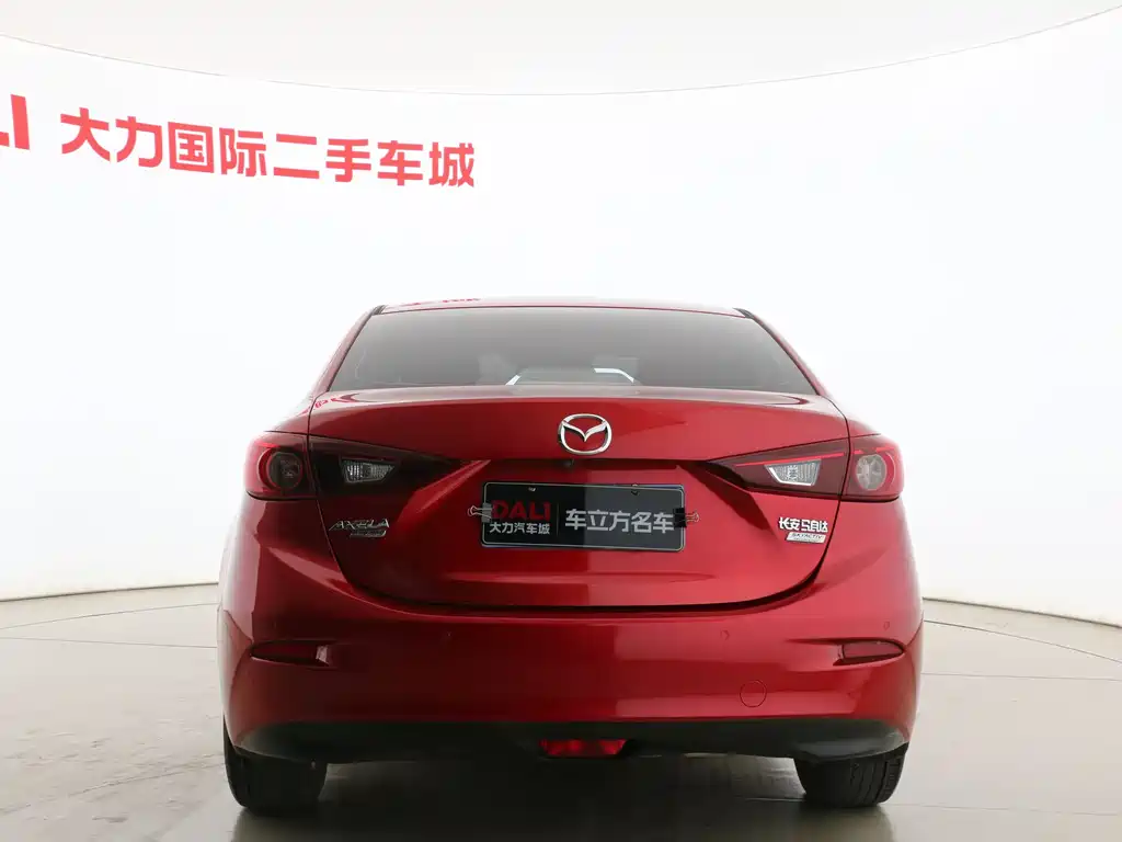Mazda 3 Axela 2016 — фото 5