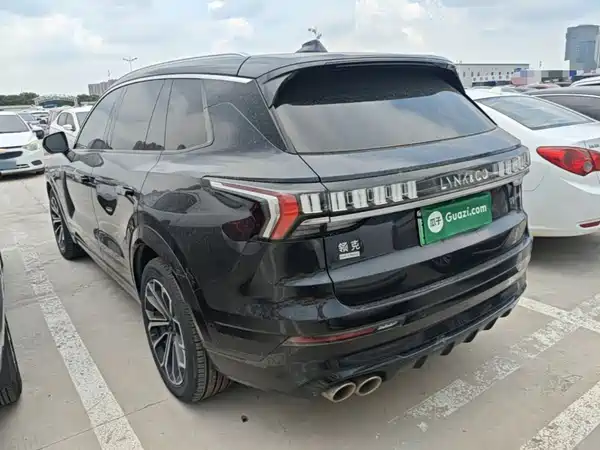 Lynk & Co 09 EM-P 2023
