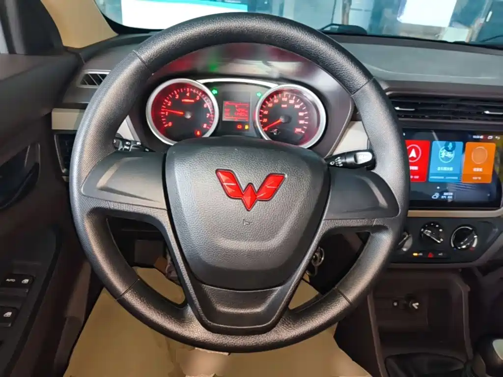 Wuling Hongguang 2023 — фото 11