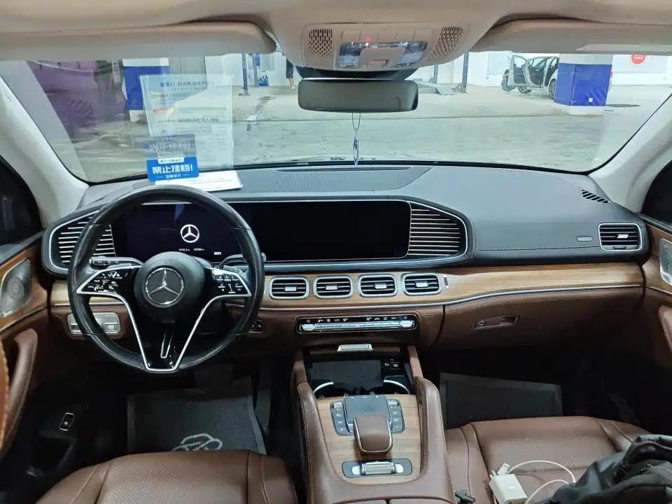 Mercedes-Benz GLE 2023