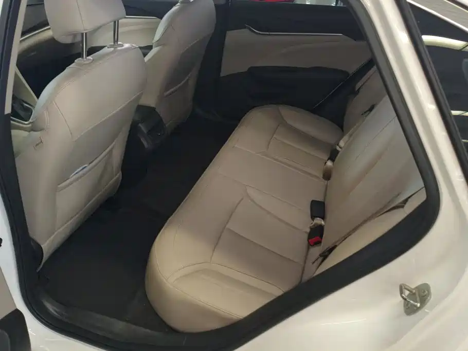 Buick Excelle 2019 — фото 11