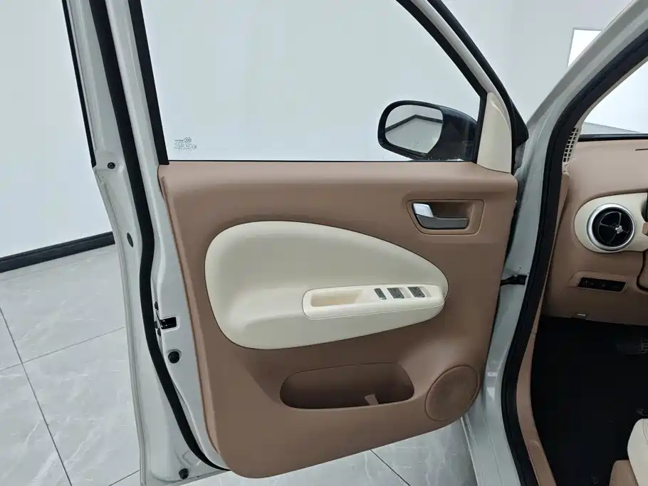 Wuling Hongguang MINIEV 2025