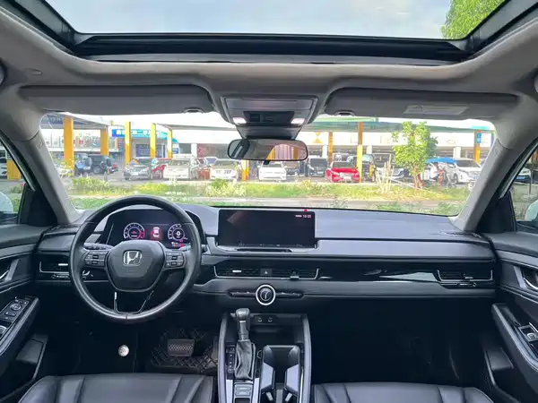 Honda Inspire 2024