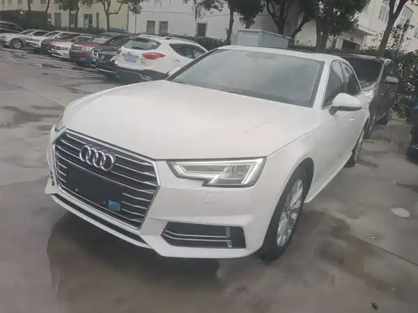 Audi A4L 2020