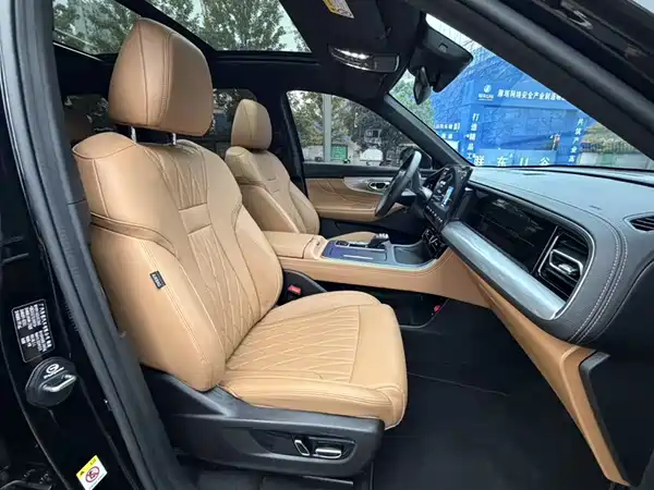 GAC Trumpchi GS8 2024