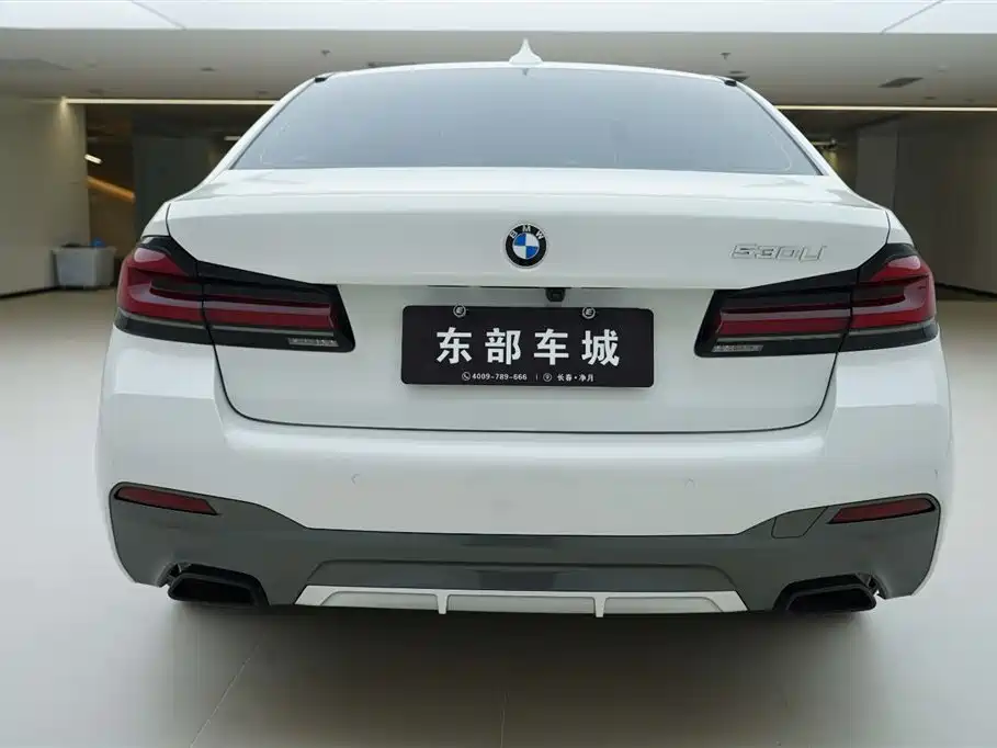 BMW 5 Series 2023