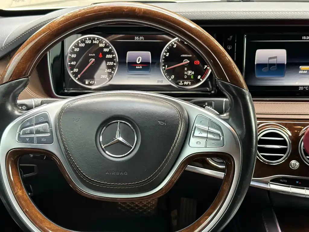 Mercedes-Benz S-Class 2016 — фото 14