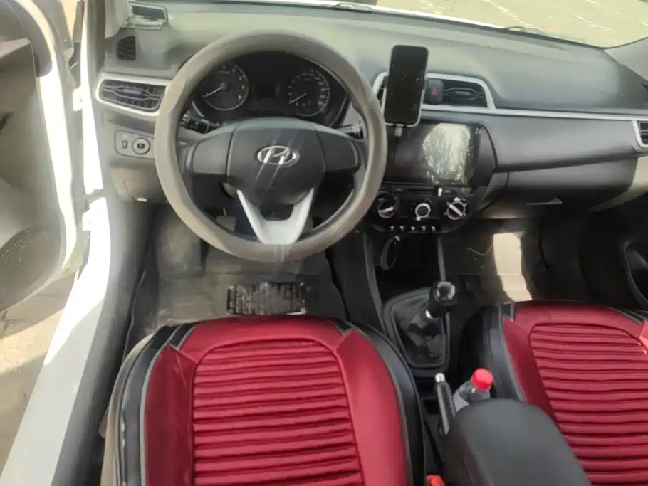 Hyundai Accent 2018 — фото 13