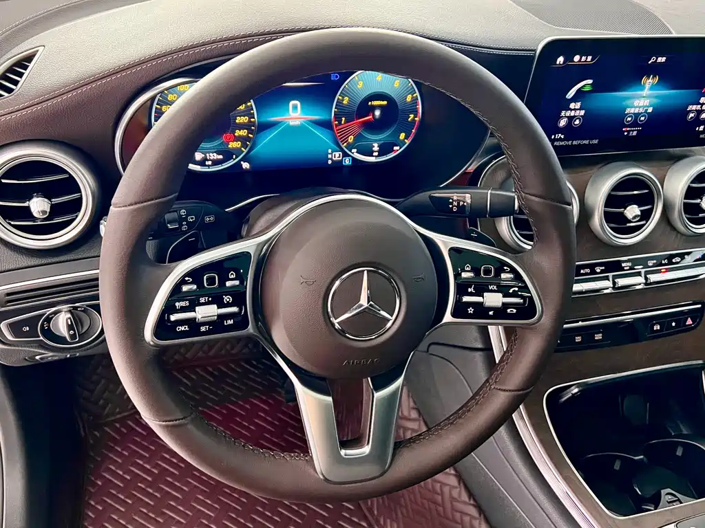 Mercedes-Benz GLC 2023 — фото 14