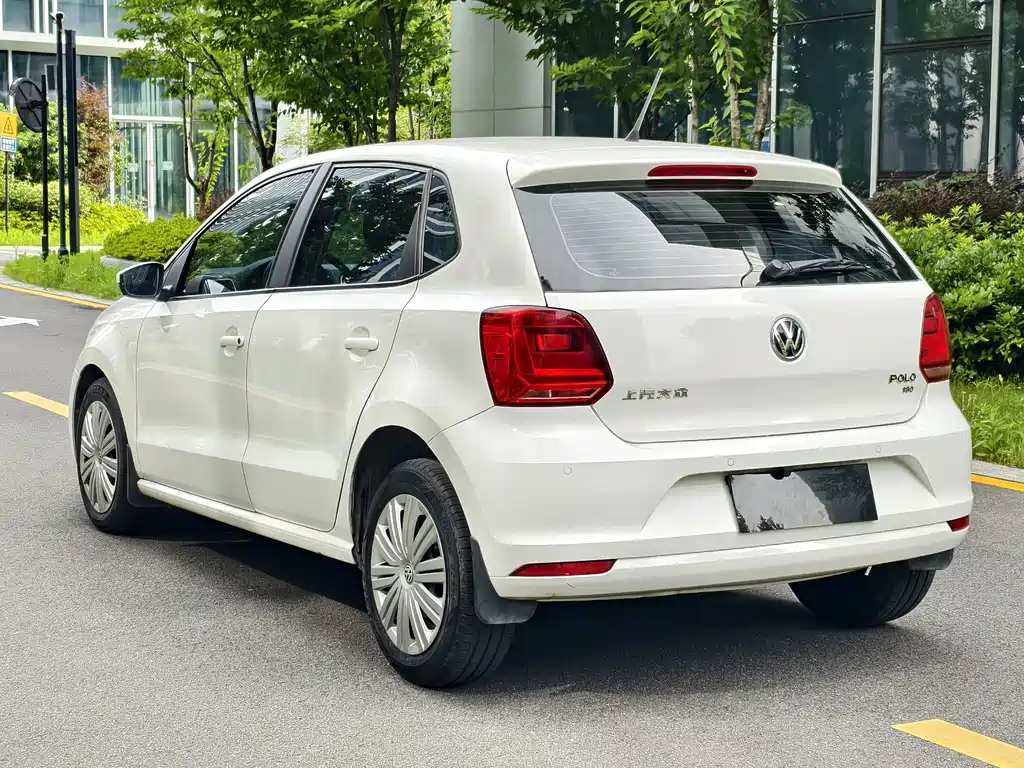 Volkswagen Polo 2018 — фото 10