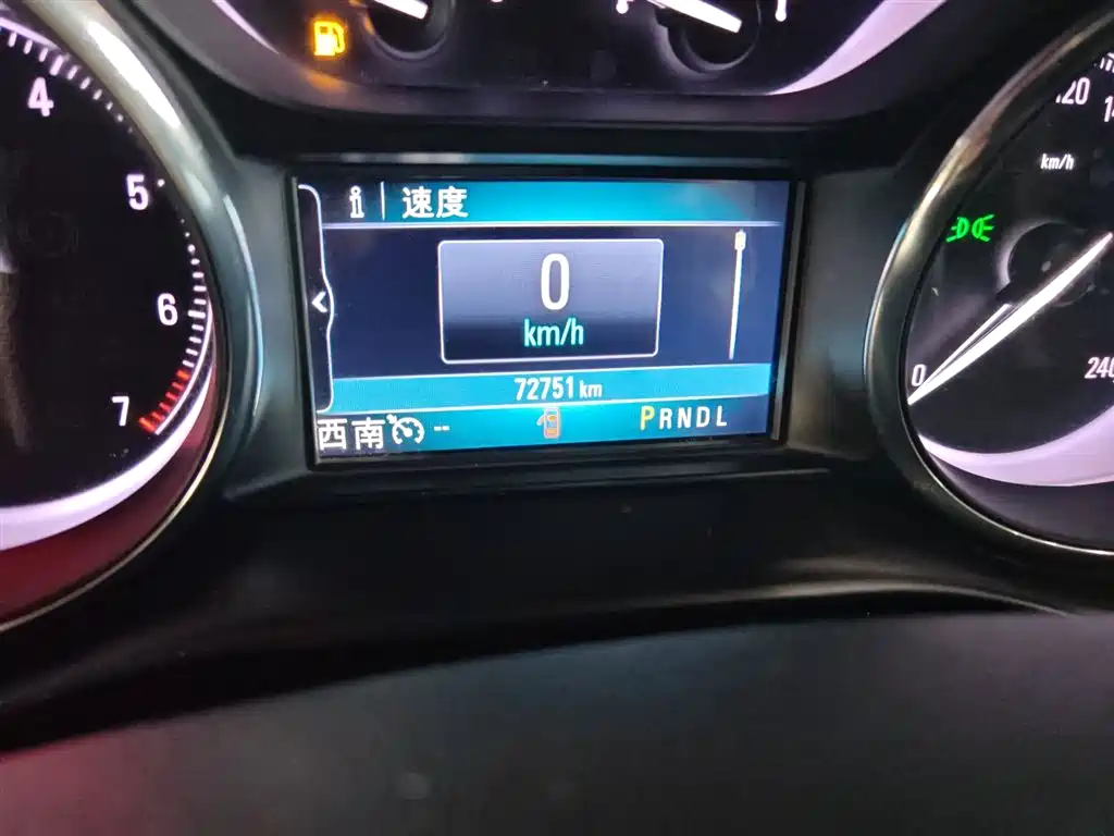 Buick Envision Plus 2020 — фото 11