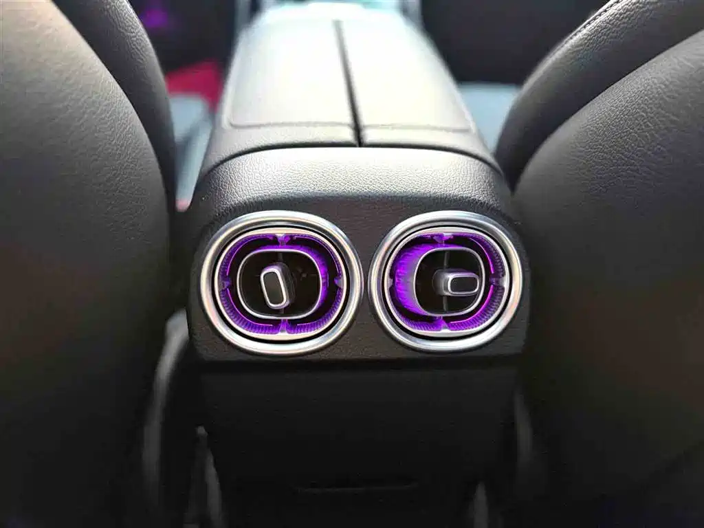 Mercedes-Benz C-Class 2022 — фото 11