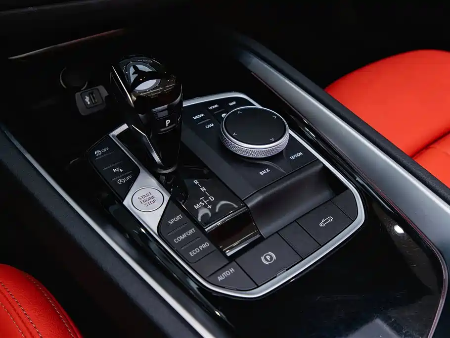 BMW Z4 2024 — фото 23