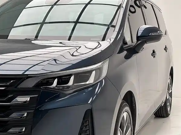 GAC Trumpchi M6 2022