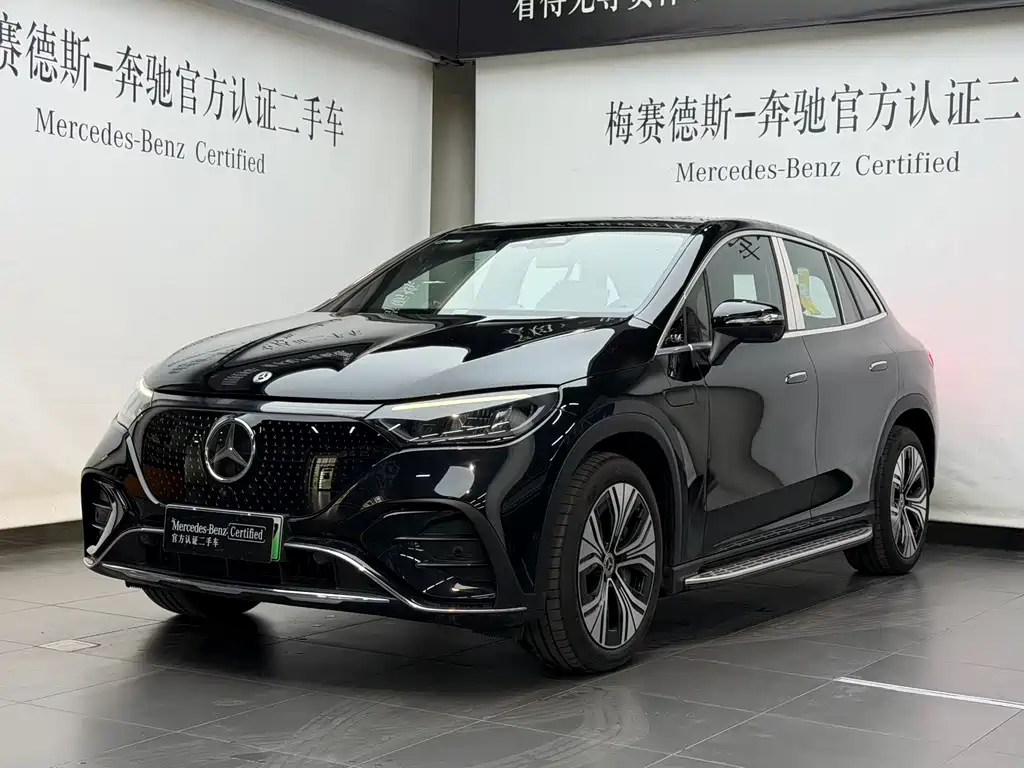 Mercedes-Benz EQE SUV 2025