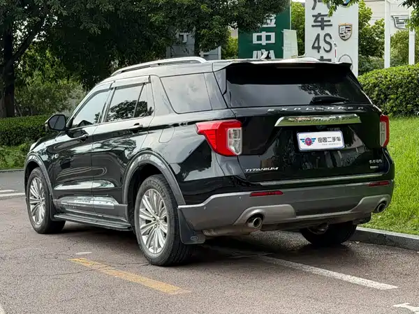 Ford Explorer 2022