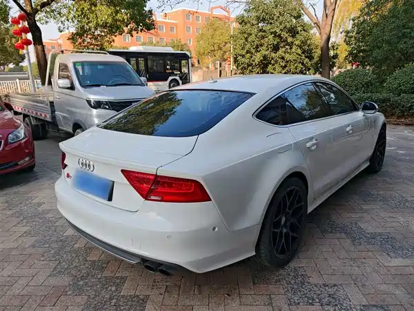 Audi S7 2013