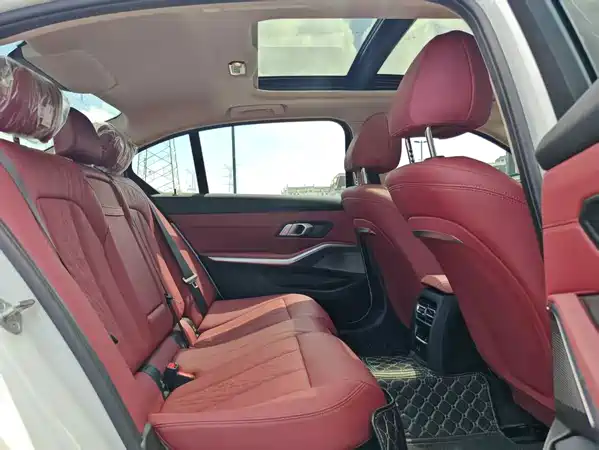 BMW i3 2025