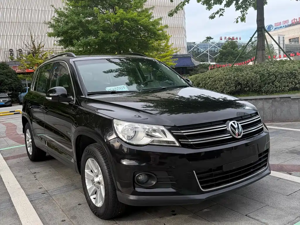 Volkswagen Tiguan 2011