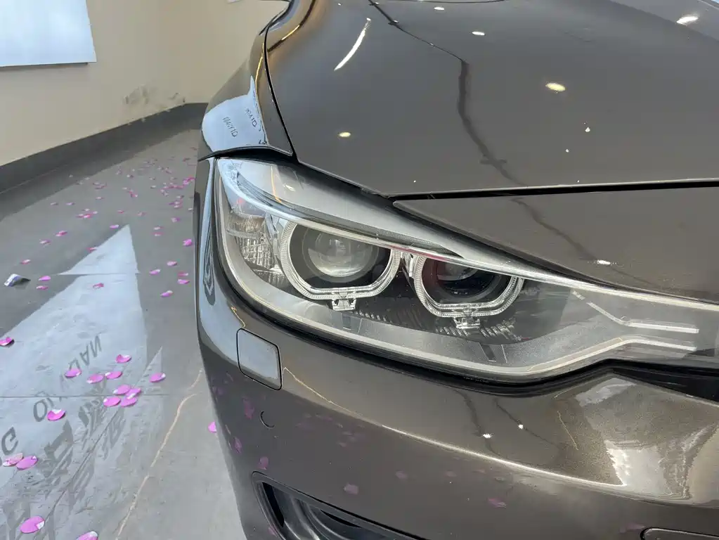 BMW 3 Series 2013