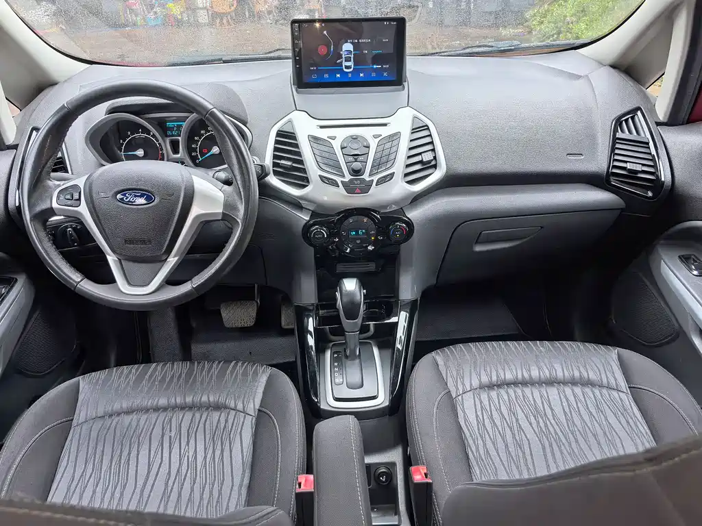 Ford Ecosport 2014 — фото 10